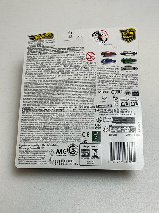 Hot Wheels 1:64 Car Culture World Tour Alfa Romeo GTV6 3.0 Chase