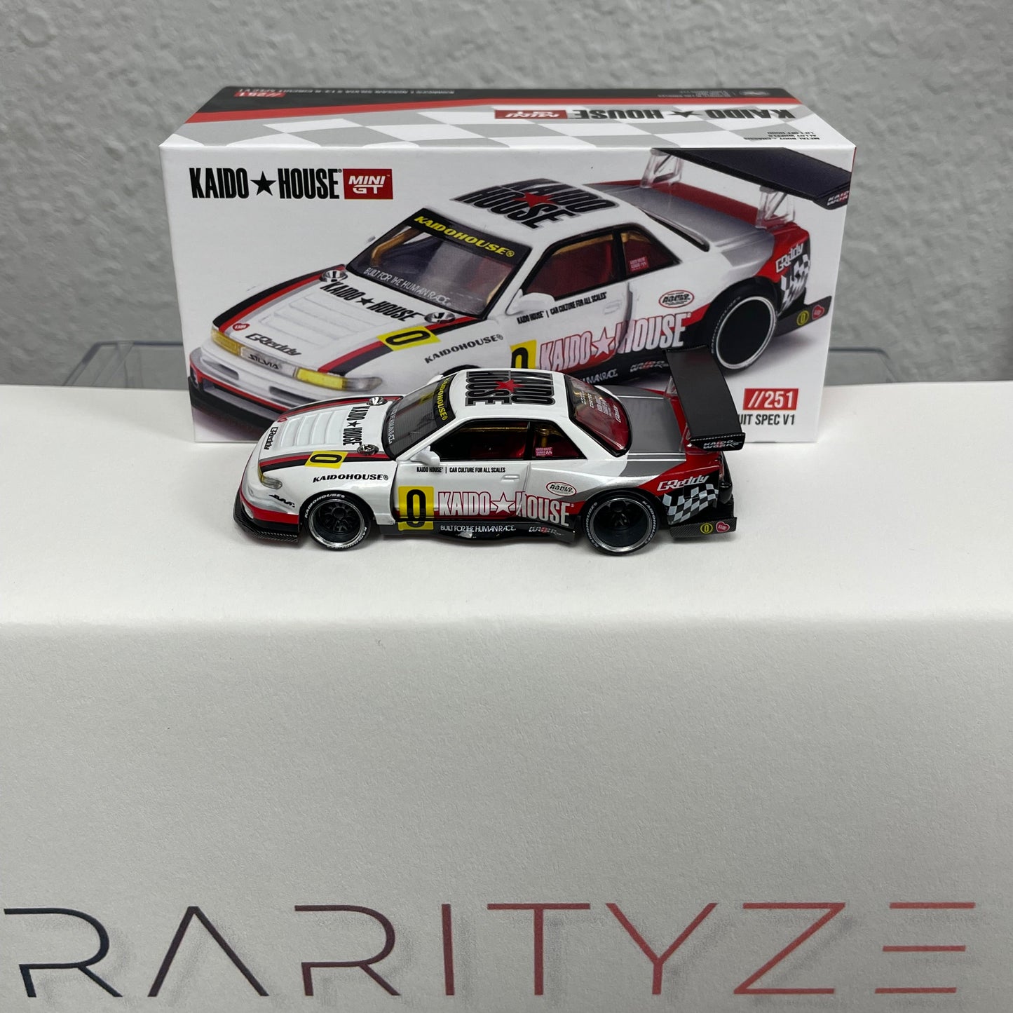 Kaidohouse 1:64 Nissan Silvia S13-R Circuit Spec V1