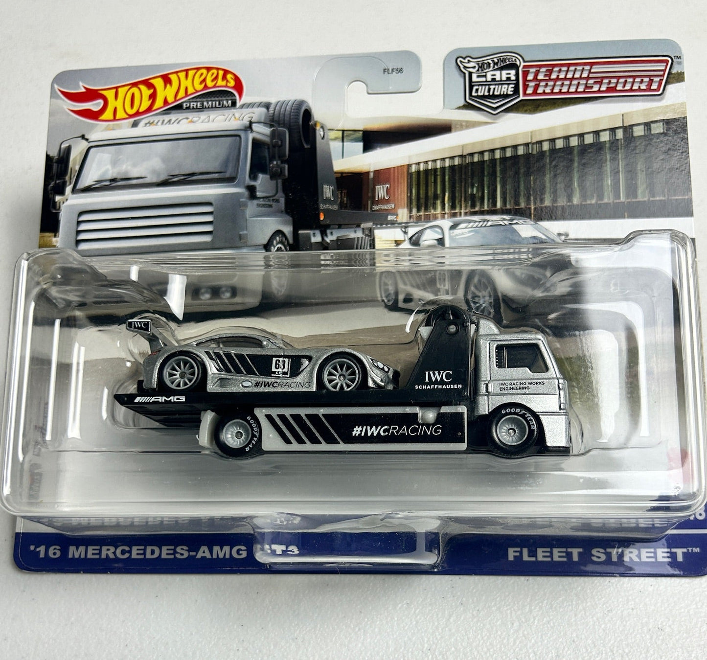 Hot Wheels 1:64 Team Transport #48 '16 Mercedes-AMG GT3/Fleet Street