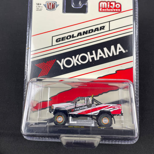 M2 1:64 Mijo 1985 Toyota 4x4 Yokohama Truck