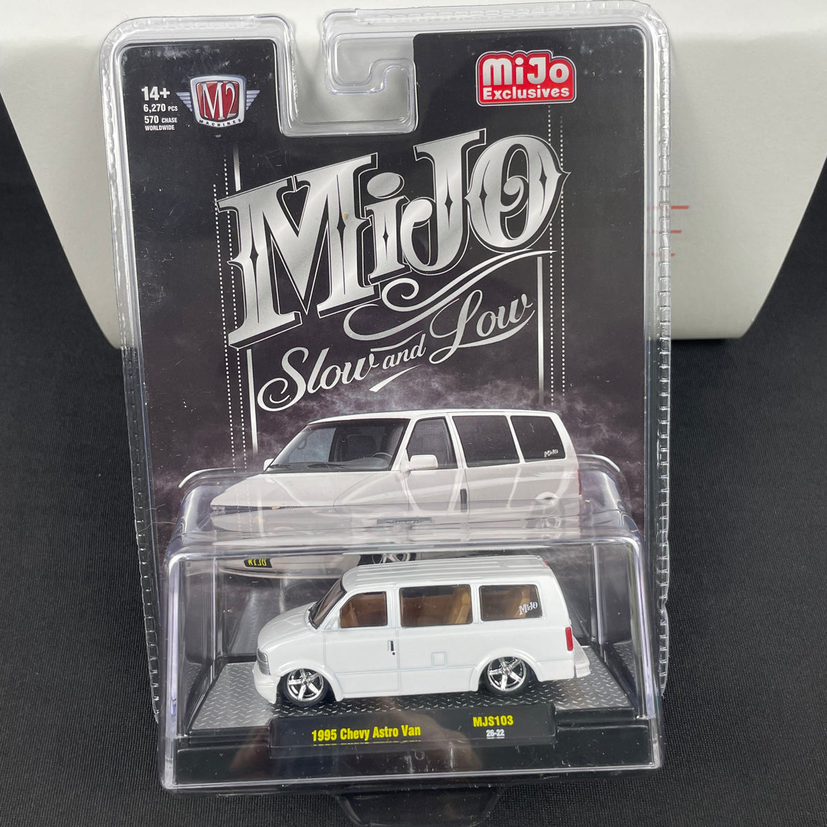 M2 1:64 1996 Chevy Astro Van Slow and Low White