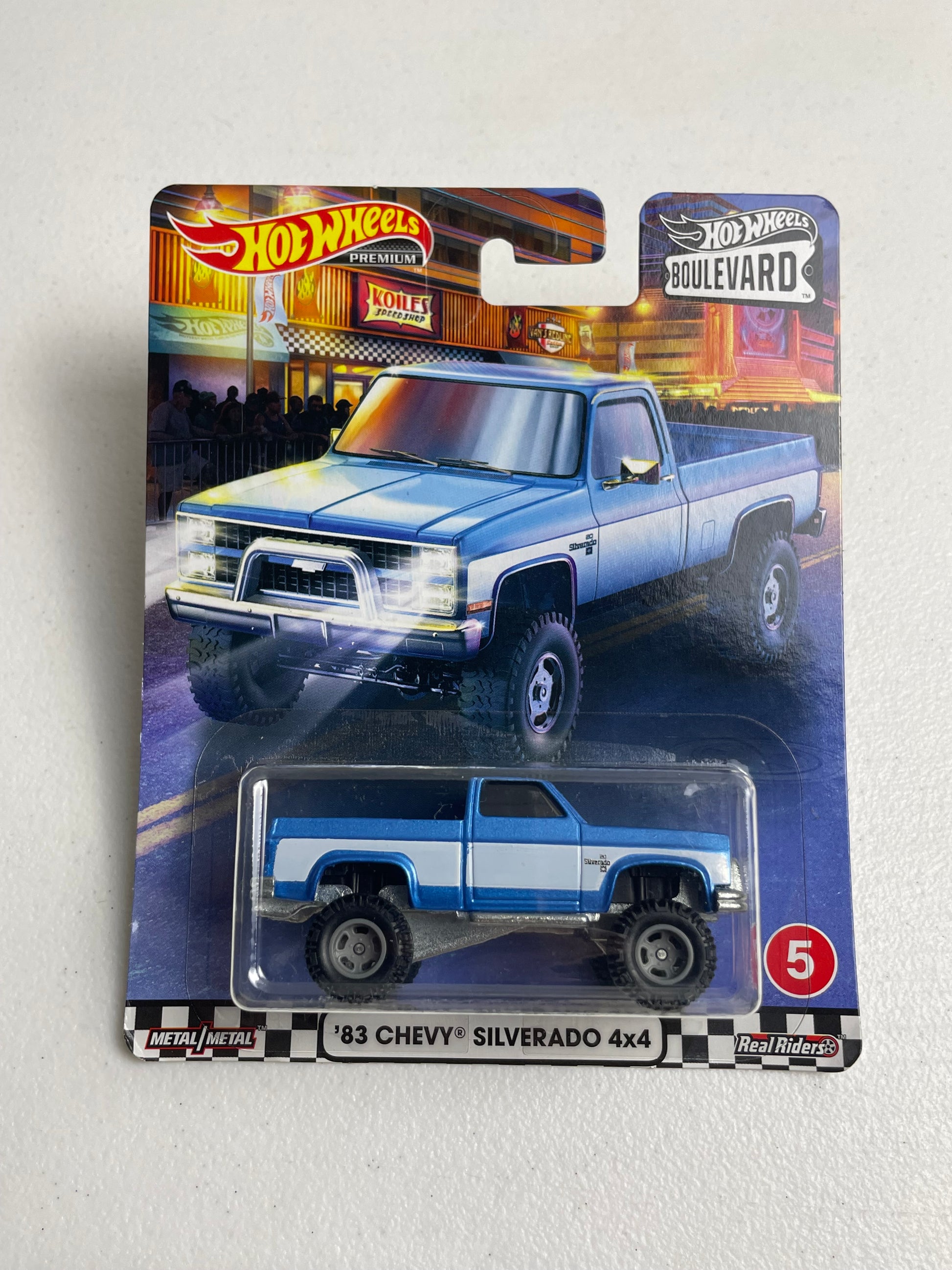 Hot Wheels 1:64 Boulevard #1 - 5
