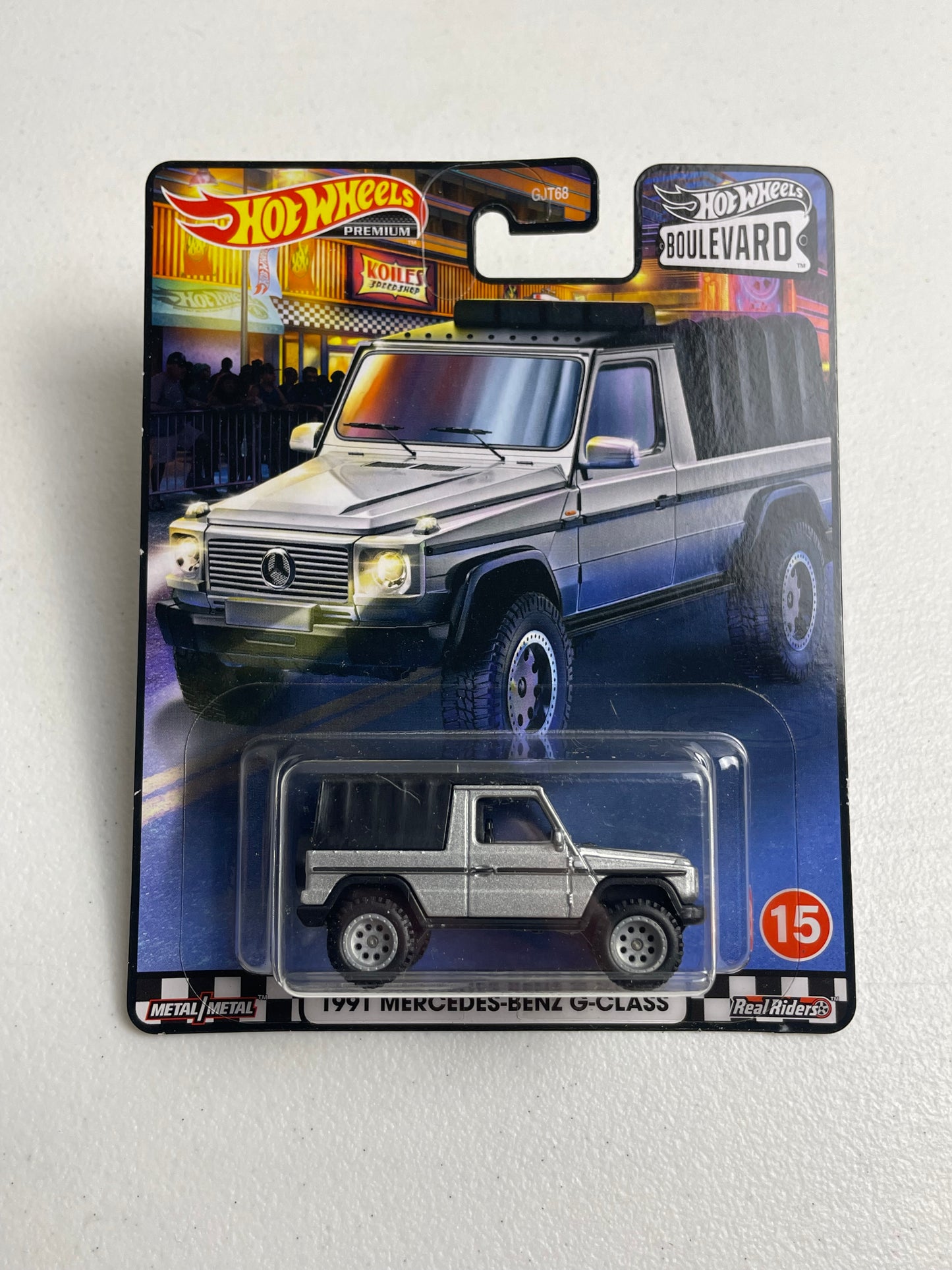 Hot Wheels 1:64 Boulevard #11 - 15
