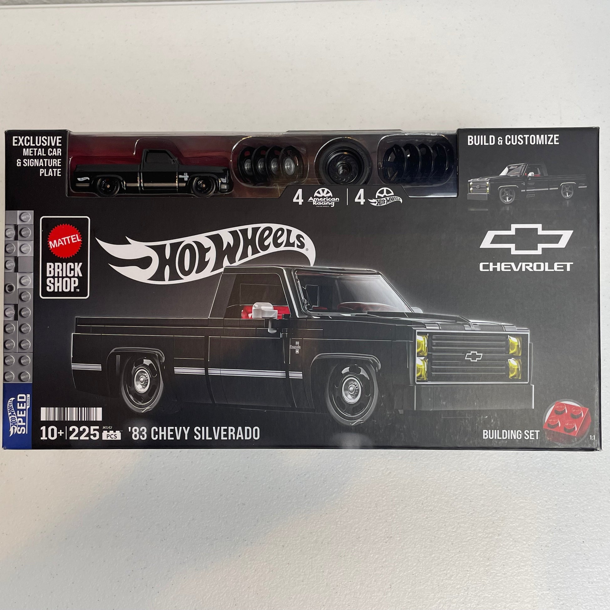 Mattel Brick Shop 1:64 Hot Wheels '83 Silverado Toy Build Kit 225 Pieces