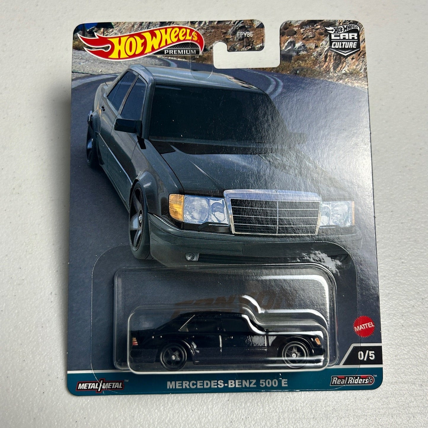 Hot Wheels Car Culture Canyon Warriors Mercedes-Benz 500 0/5 Chase