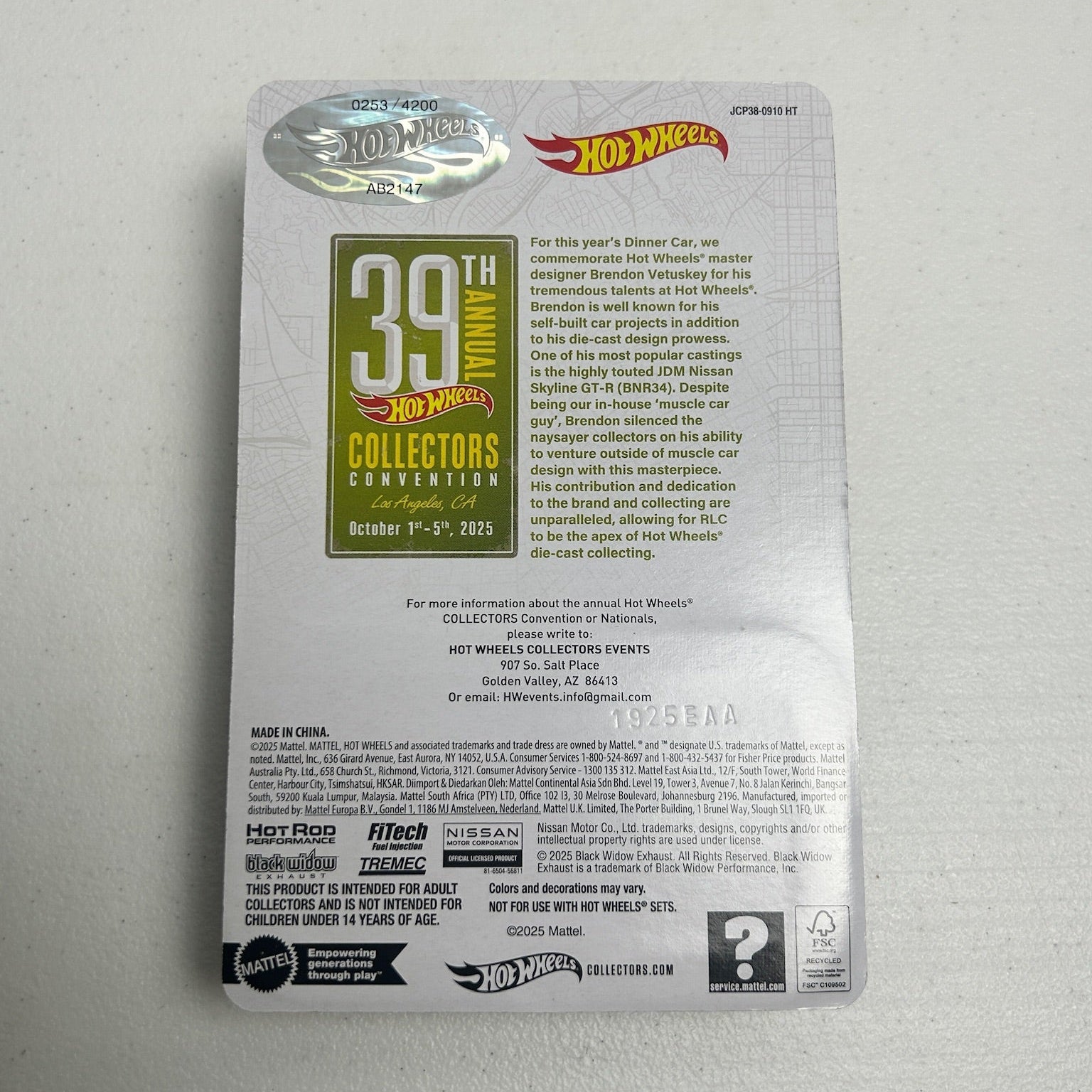 Hot Wheels 1:64 39th Collectors Convention Nissan Skyline GT-R (BNR34) Triassic-Five