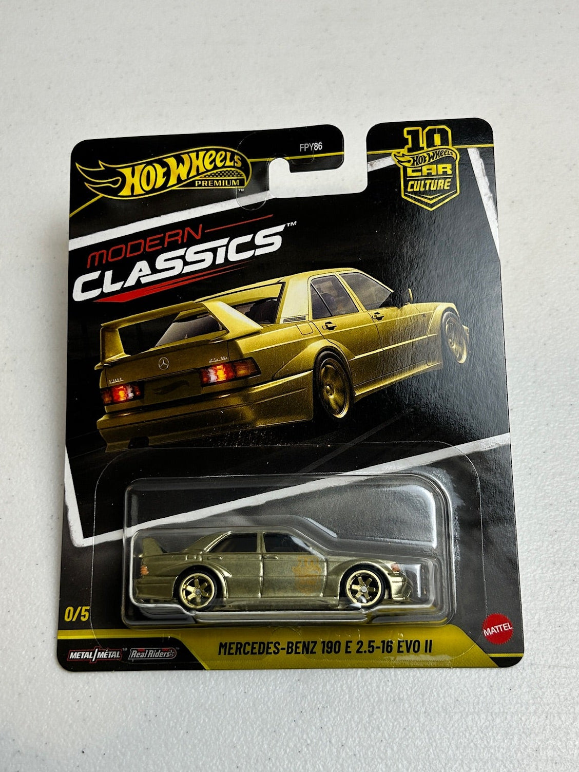 Hot Wheels 1:64 Car Culture Modern Classics Mercedes-Benz 190 E 2.5-16 EVO II