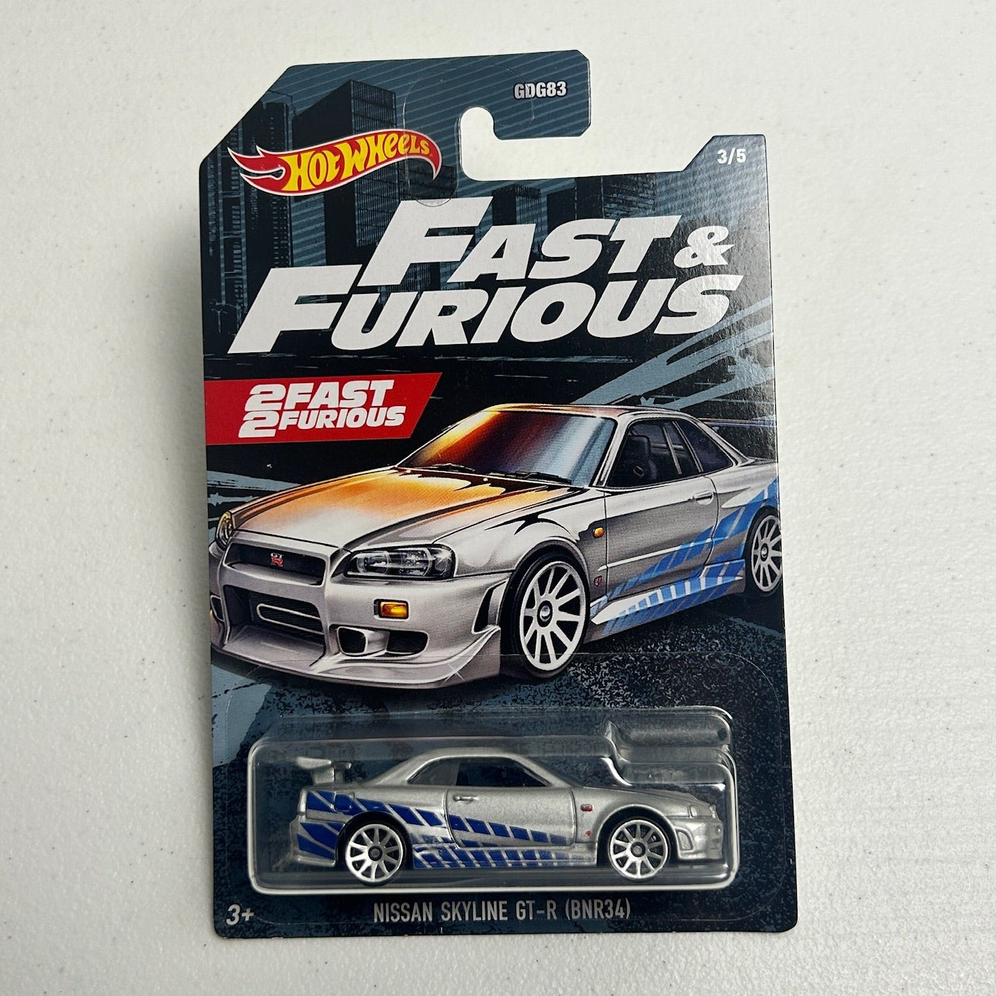 Hot Wheels 1:64 Fast & Furious 2 Fast 2 Furious Nissan Skyline GT-R (BNR34) 3/5