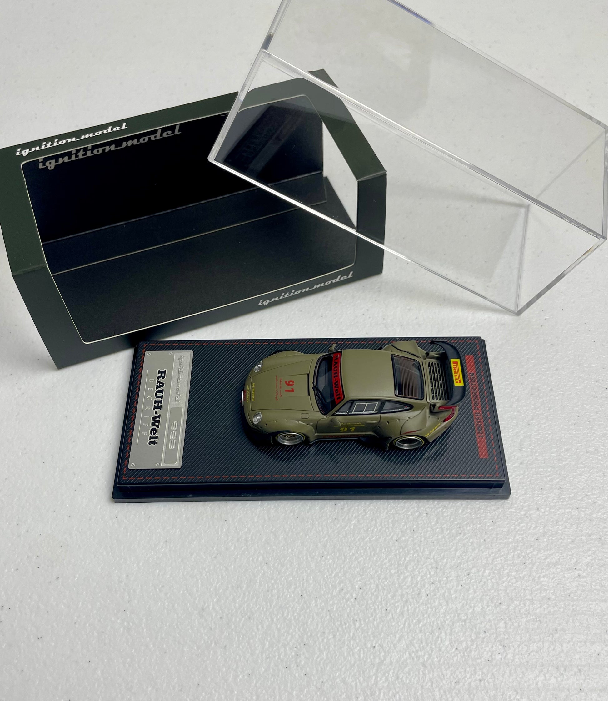 Ignition Model 1:64 RWB 993 Matte Green