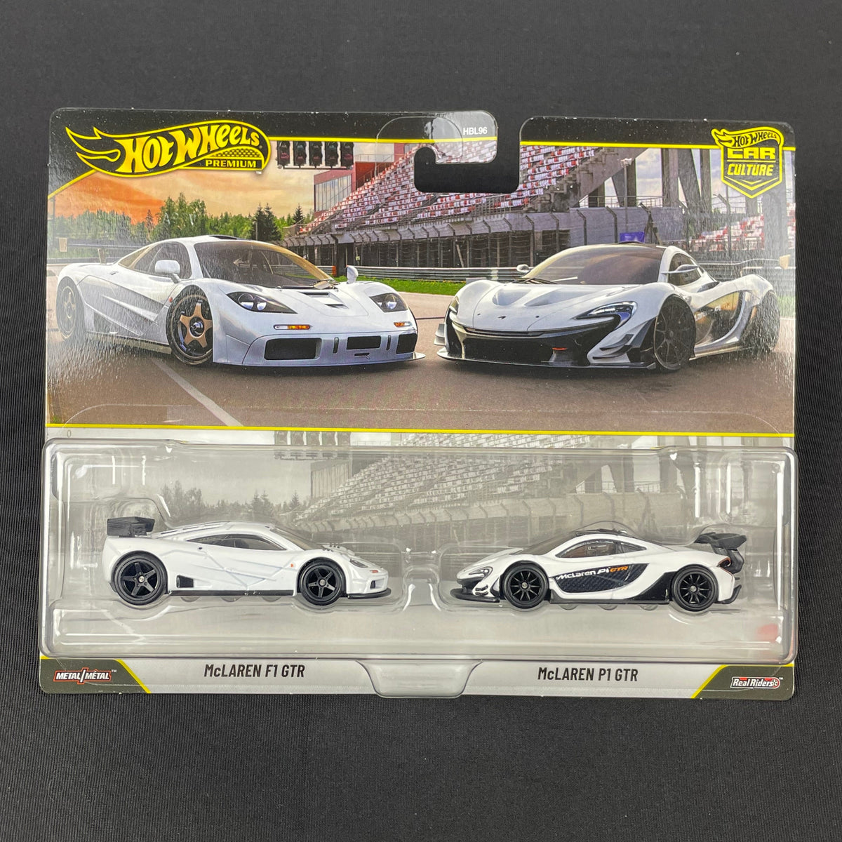 Hot Wheels 1:64 Premium 2-Pack McLaren F1 GTR & McLaren P1 GTR