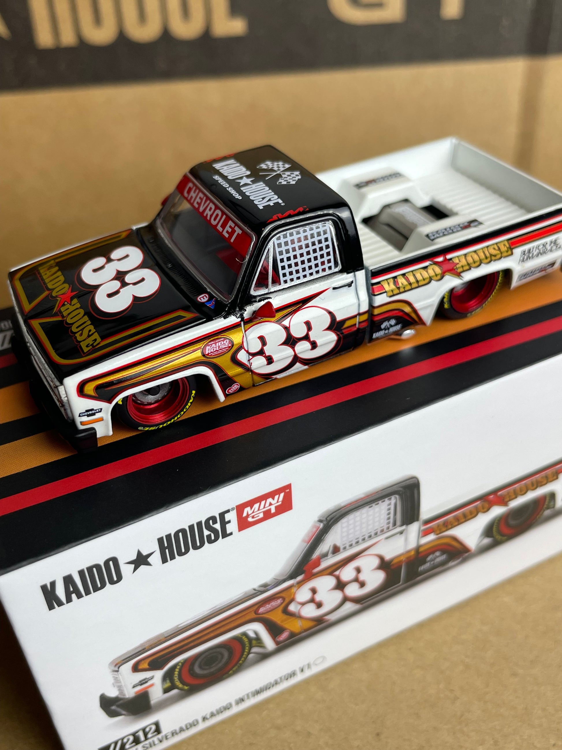 Kaidohouse 1:64 Silverado Intimidator V1