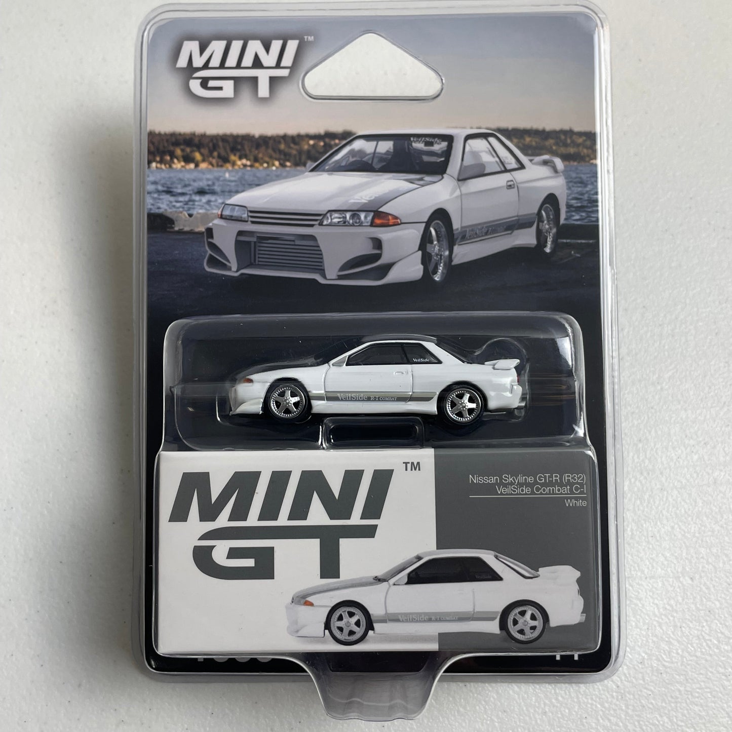 Mini GT 1:64 Nissan Skyline GT-R R32 Veilside White
