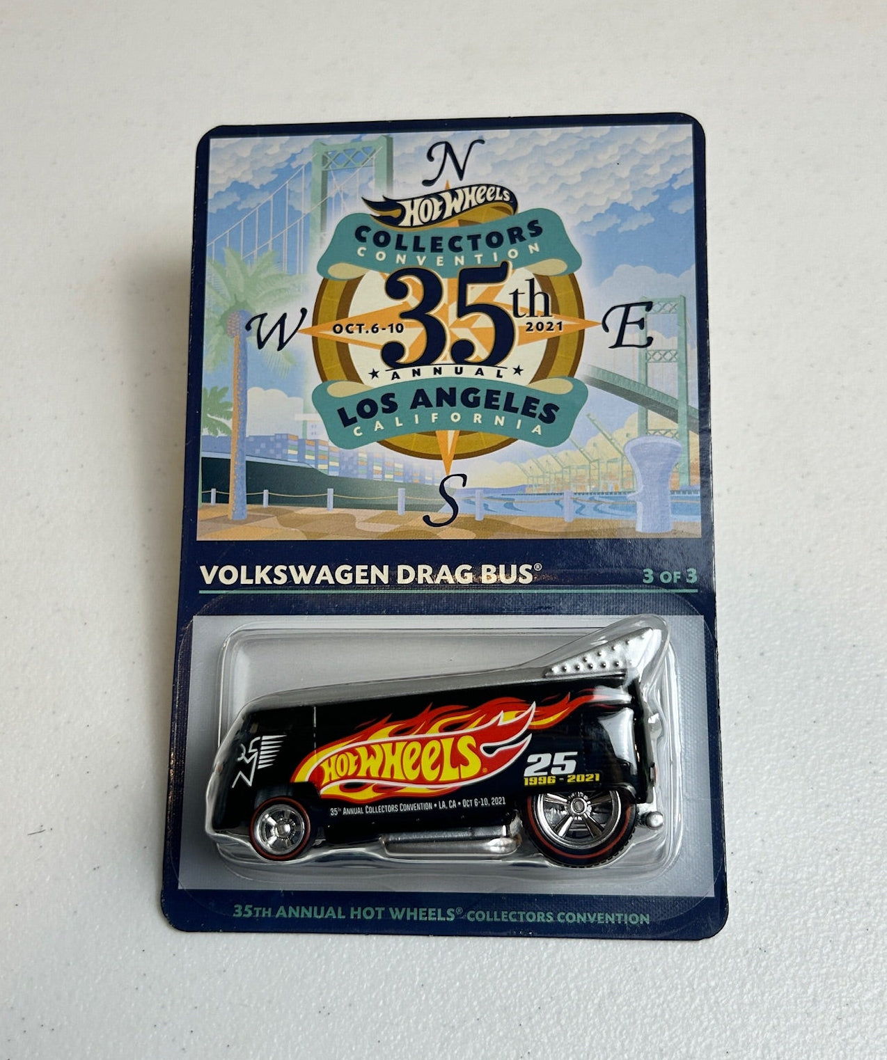 Hot Wheels 1:64 35th Collectors Convention Volkswagen Drag Bus #1788/4500