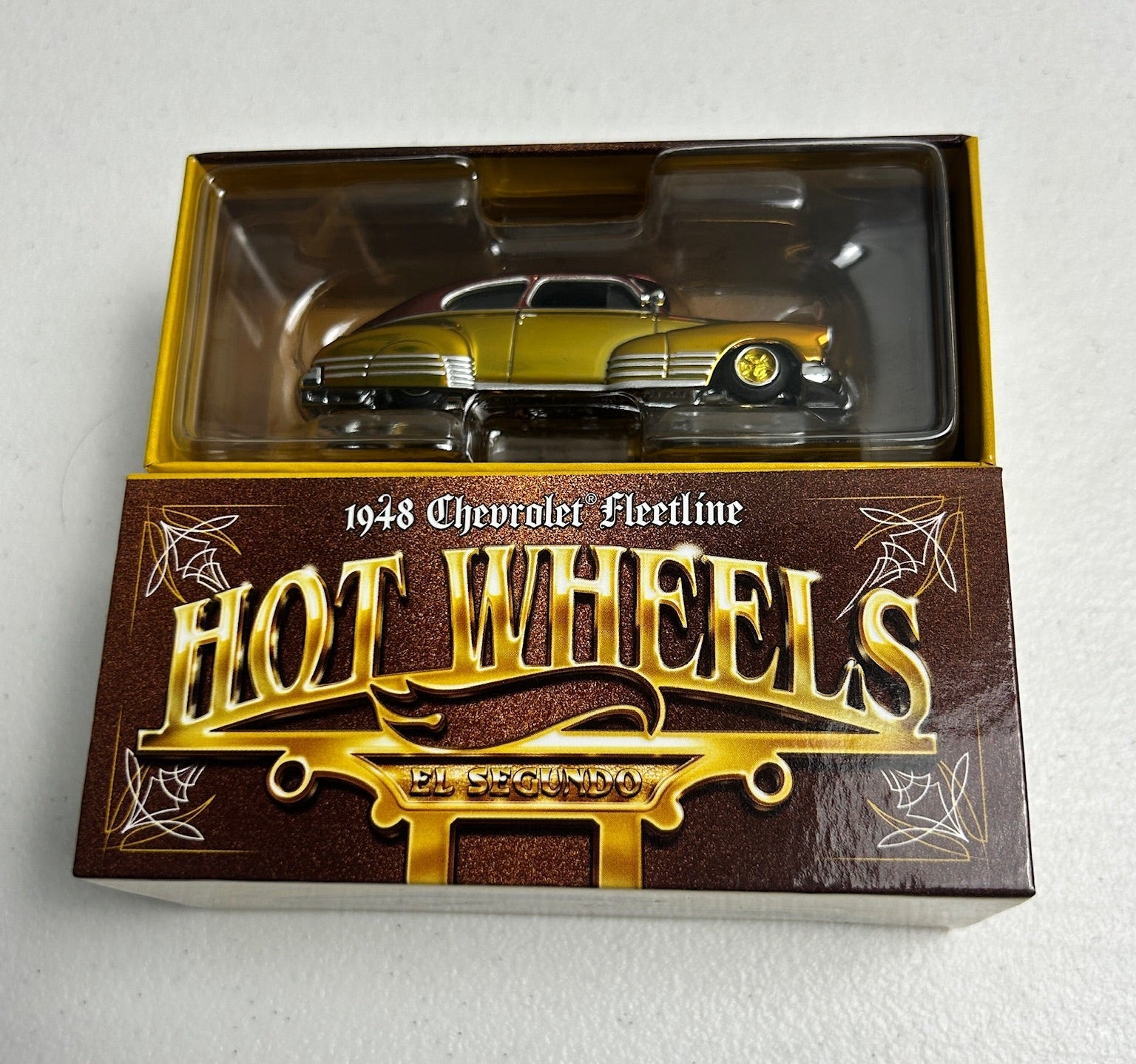 Hot Wheels RLC 1948 Chevrolet Fleetline