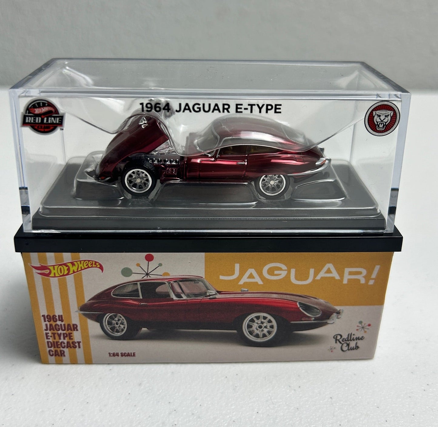 Hot Wheels 1:64 RLC 1964 Jaguar E-Type - Red