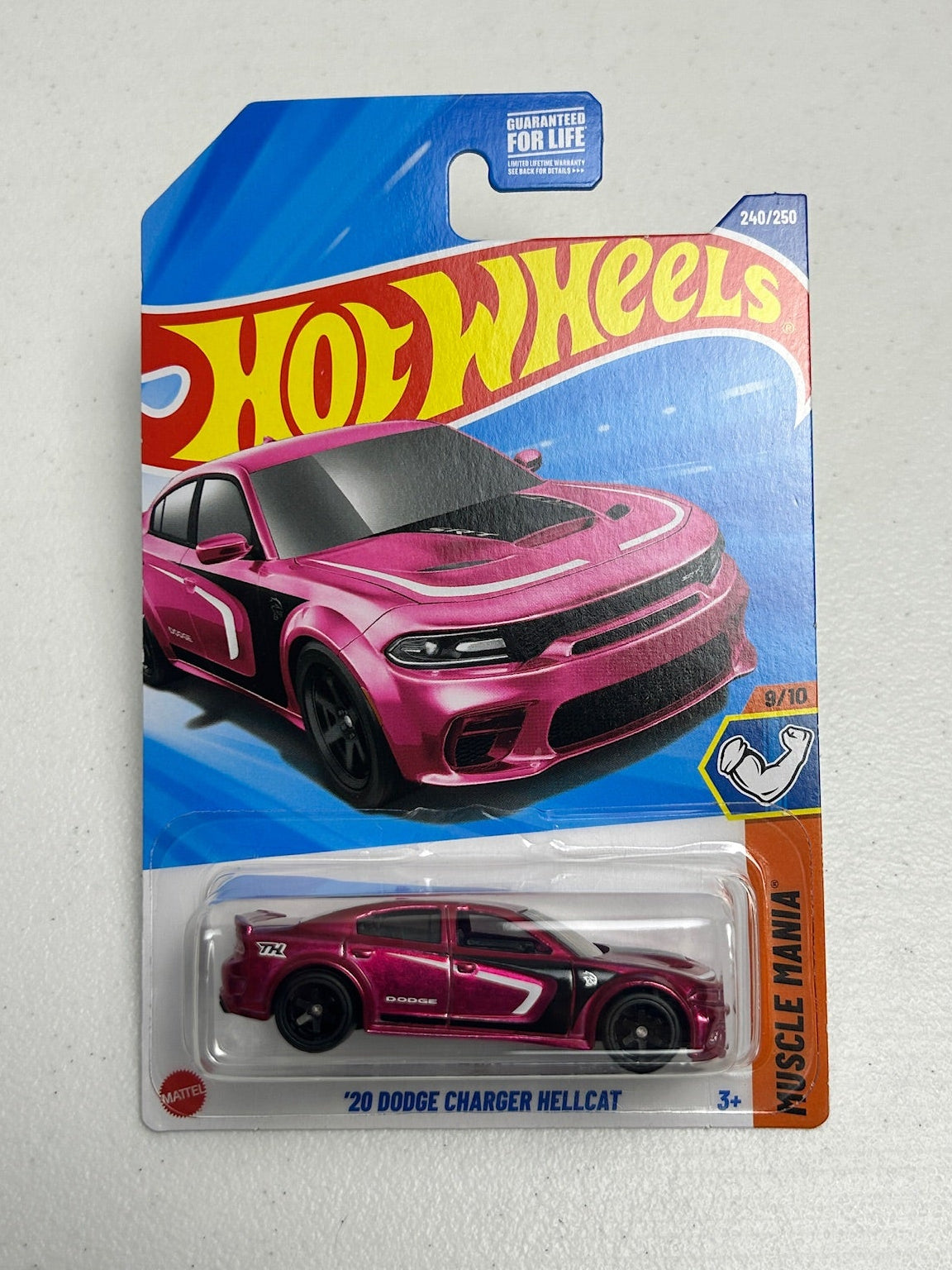 Hot Wheels 1:64 '20 Dodge Charger Hellcat Super TH