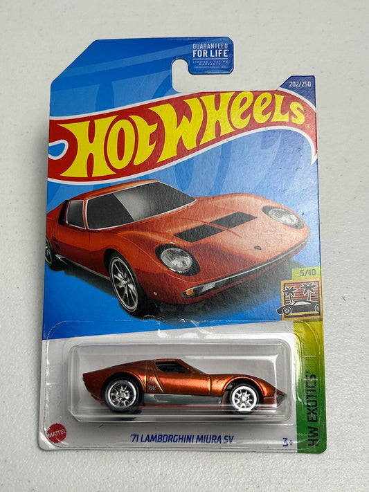 Hot Wheels 1:64 '71 Lamborghini Miura SV Super TH