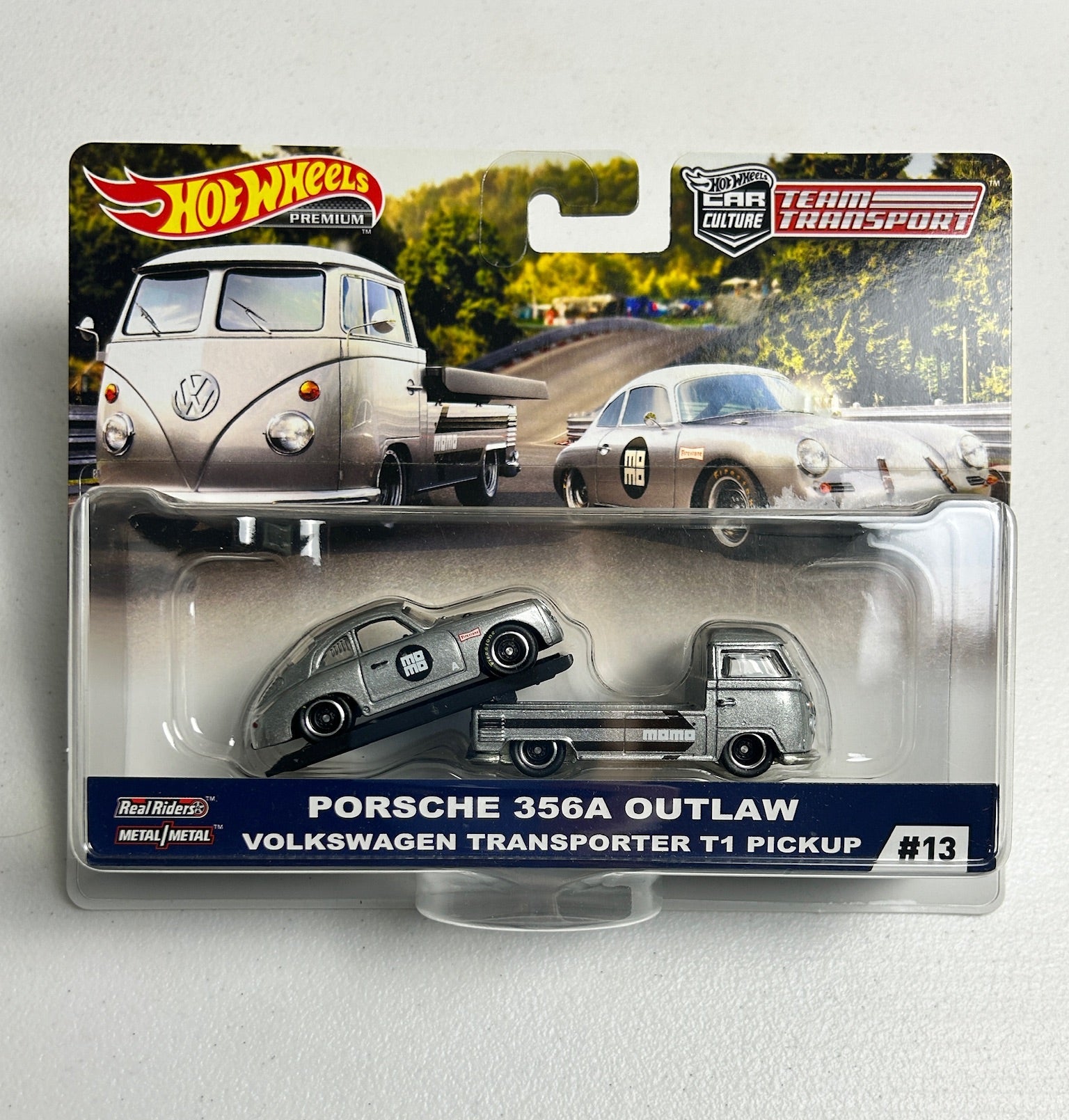 Hot Wheels 1:64 Team Transport #13 Porsche 356A Outlaw/Volkswagen Transporter T1 Pickup