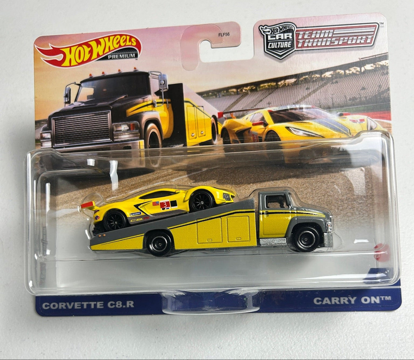 Hot Wheels 1:64 Team Transport #36 Corvette C8.R/Carry On