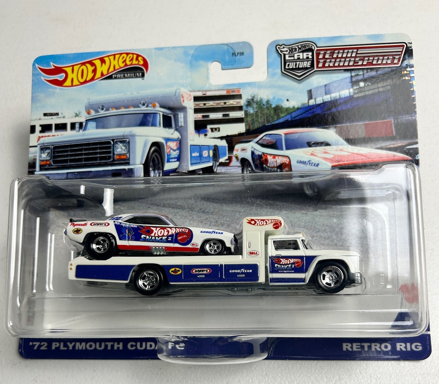 Hot Wheels 1:64 Team Transport #46 '72 Plymouth Cuda FC/Retro Rig